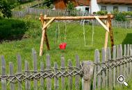 Spielplatz mit Schaukeln